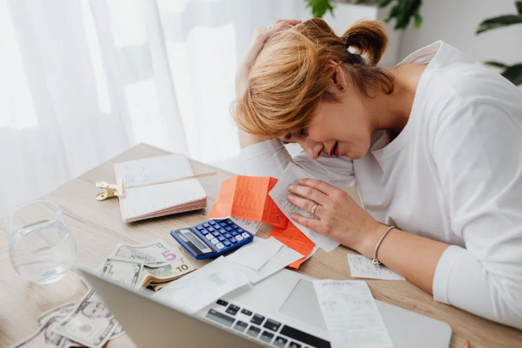 Budget Cadangan untuk Renovasi Restoran overbudget
